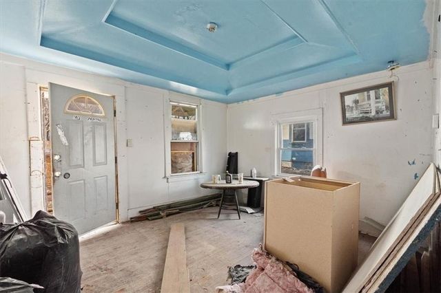 549 Blue Ridge Boulevard, Kansas City, MO 64125