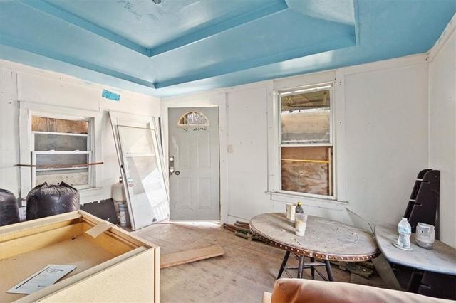 549 Blue Ridge Boulevard, Kansas City, MO 64125