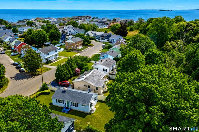 92 Elaine Road, Milford, CT 06460