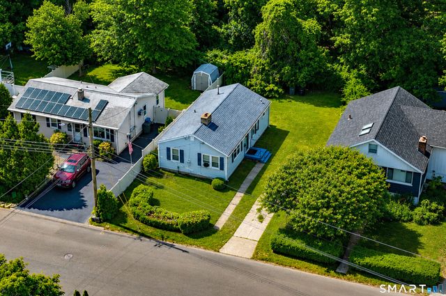 92 Elaine Road, Milford, CT 06460