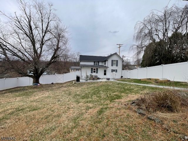 202 Beers St, Lopatcong Twp., NJ 08865