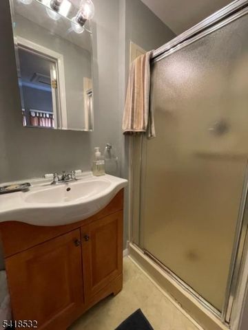 202 Beers St, Lopatcong Twp., NJ 08865