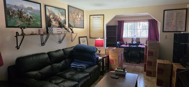 220 MONROE AVENUE, Brooksville, FL 34604