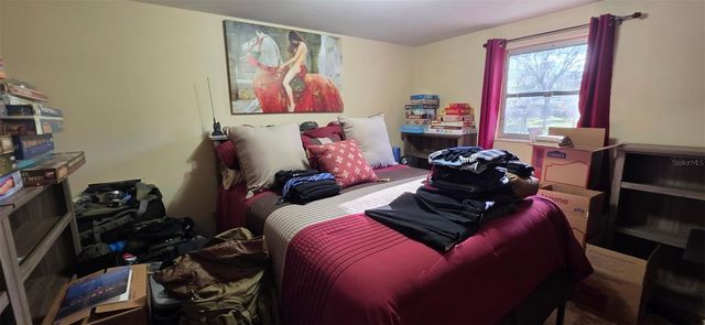 220 MONROE AVENUE, Brooksville, FL 34604