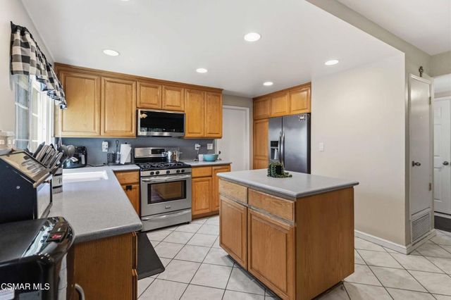 246 Hermes Street, Simi Valley, CA 93065