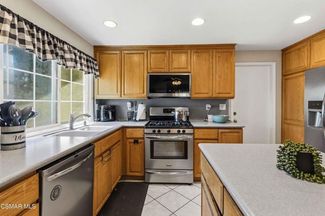 246 Hermes Street, Simi Valley, CA 93065