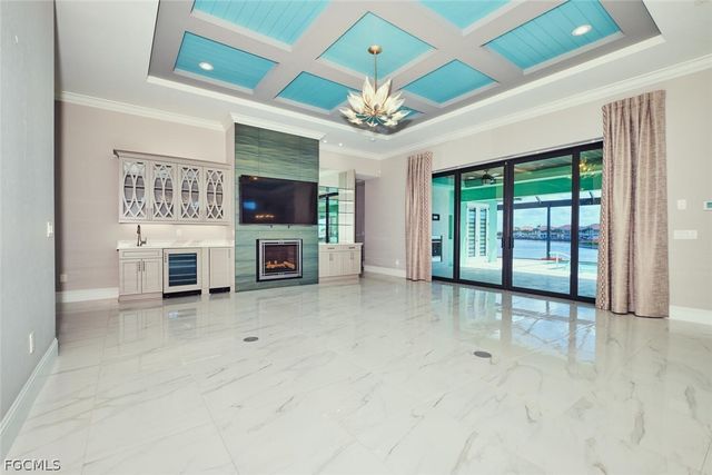 3309 SW 2nd LN, Cape Coral, FL 33991