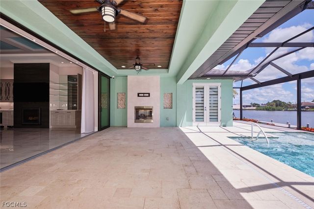 3309 SW 2nd LN, Cape Coral, FL 33991