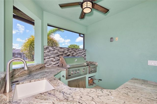 3309 SW 2nd LN, Cape Coral, FL 33991