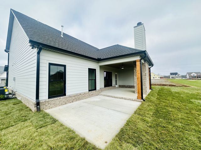 5541 Sinclair St, Murfreesboro, TN 37127