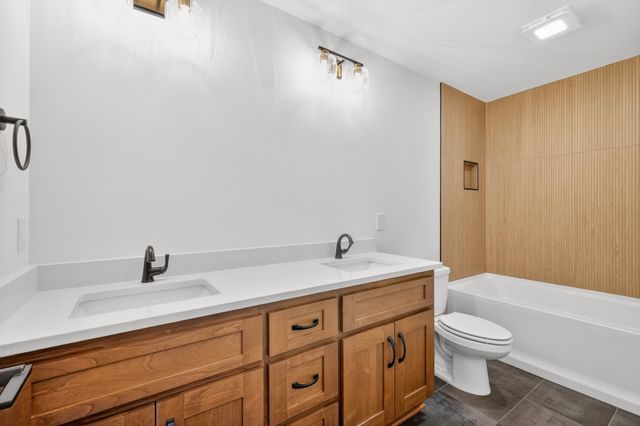 5541 Sinclair St, Murfreesboro, TN 37127