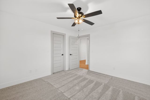 5541 Sinclair St, Murfreesboro, TN 37127