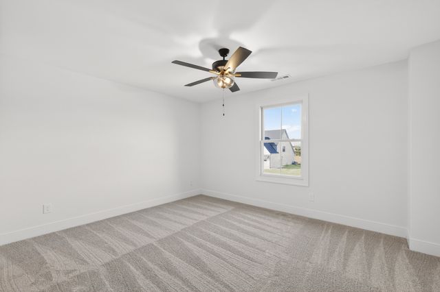 5541 Sinclair St, Murfreesboro, TN 37127