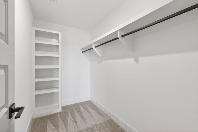 5541 Sinclair St, Murfreesboro, TN 37127