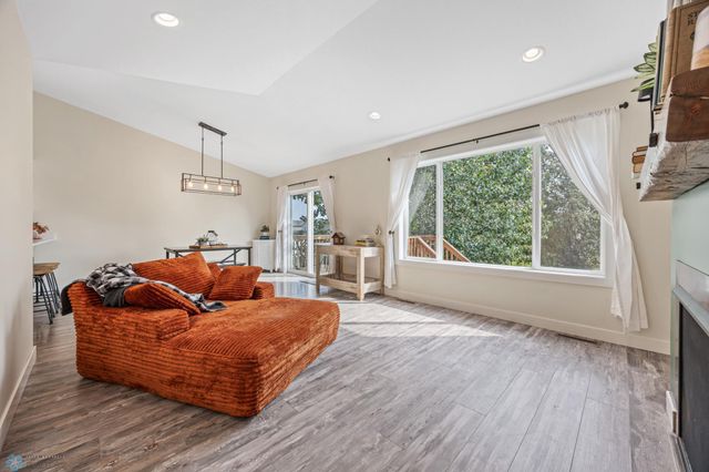 2137 11th Street W, West Fargo, ND 58078