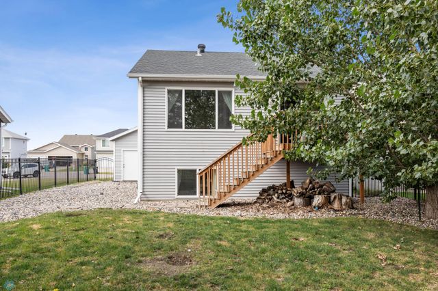 2137 11th Street W, West Fargo, ND 58078