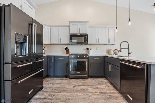 2137 11th Street W, West Fargo, ND 58078