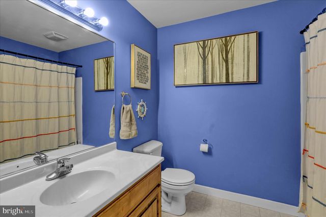 1005 PARKWAY DR, Reading, PA 19605