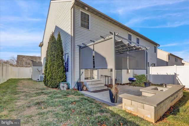 1005 PARKWAY DR, Reading, PA 19605