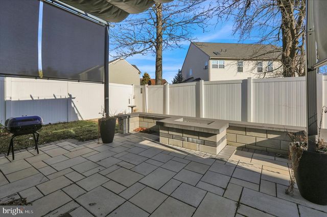 1005 PARKWAY DR, Reading, PA 19605