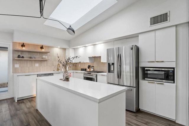 3045 E Verona Road, Palm Springs, CA 92262