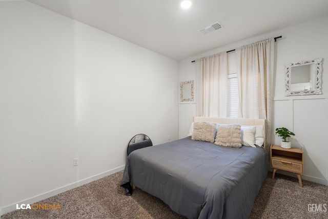 8614 Avon Street, Bakersfield, CA 93314