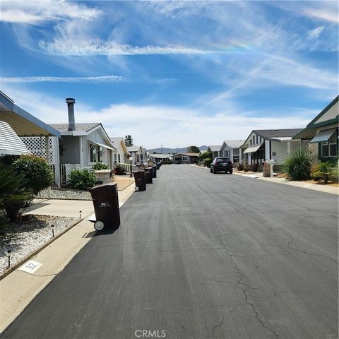 24600 Mountain Avenue 92, Hemet, CA 92544