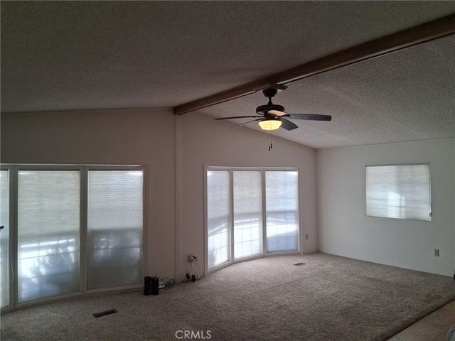 24600 Mountain Avenue 92, Hemet, CA 92544