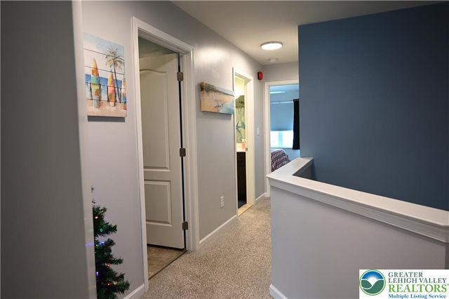 560 Gray Feather Way, Upper Macungie Twp, PA 18104