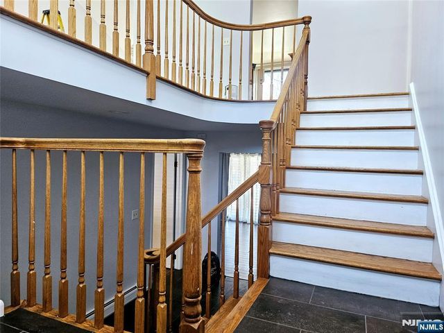 32 6th, Cresskill, NJ 07626