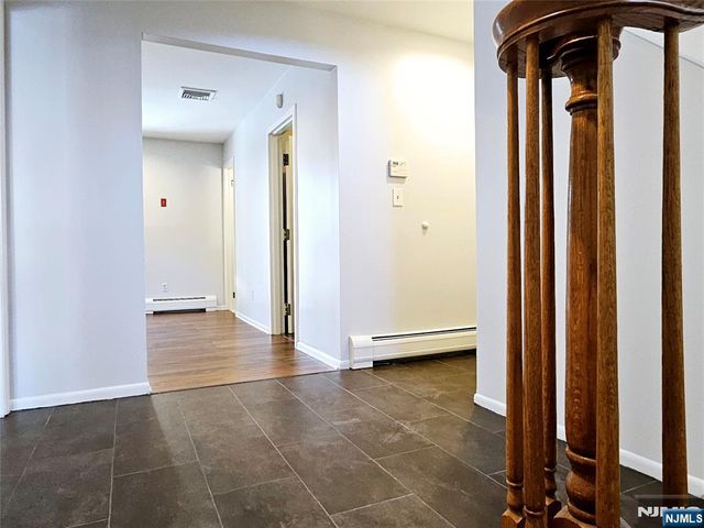 32 6th, Cresskill, NJ 07626