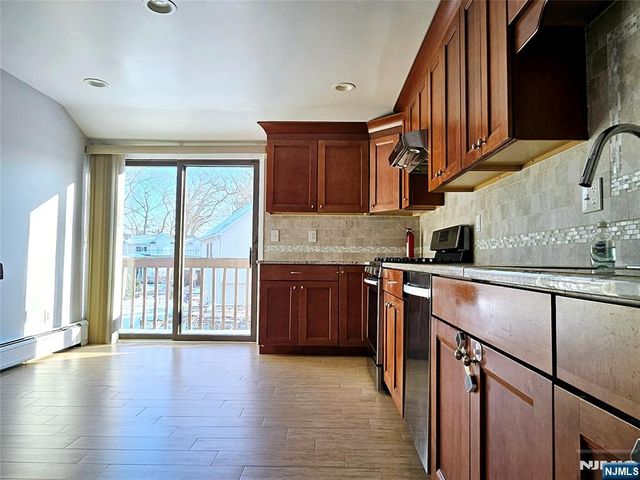 32 6th, Cresskill, NJ 07626