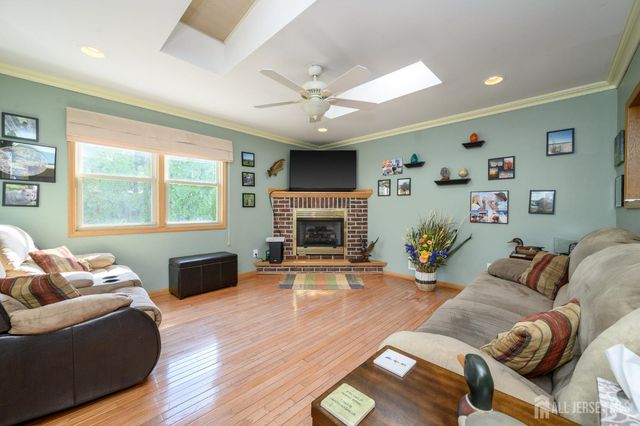 10 Eric Drive, Howell, NJ 07731