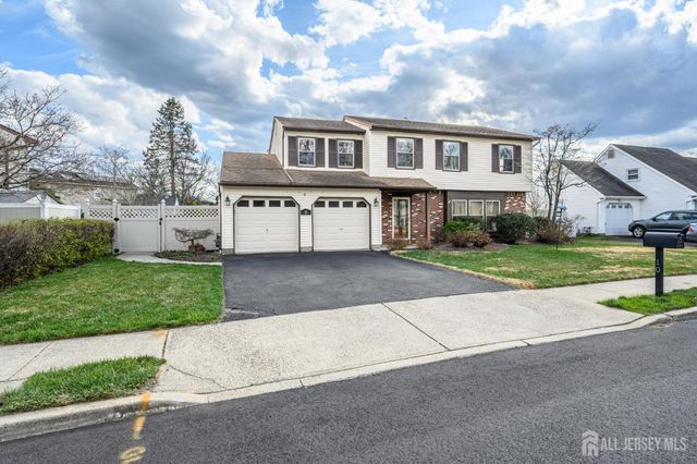 10 Eric Drive, Howell, NJ 07731