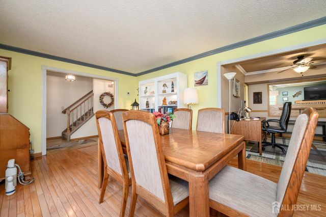10 Eric Drive, Howell, NJ 07731