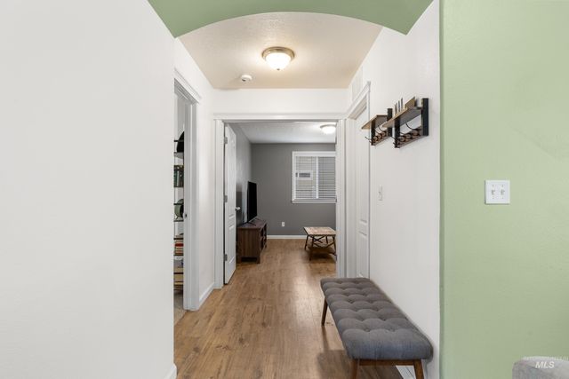 5201 N Toscana Ave, Meridian, ID 83642