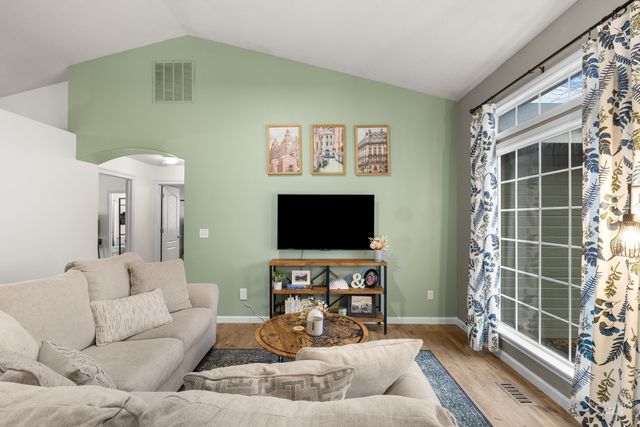 5201 N Toscana Ave, Meridian, ID 83642