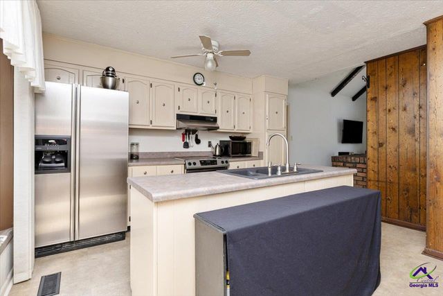 113 Joy Drive, Warner Robins, GA 31088