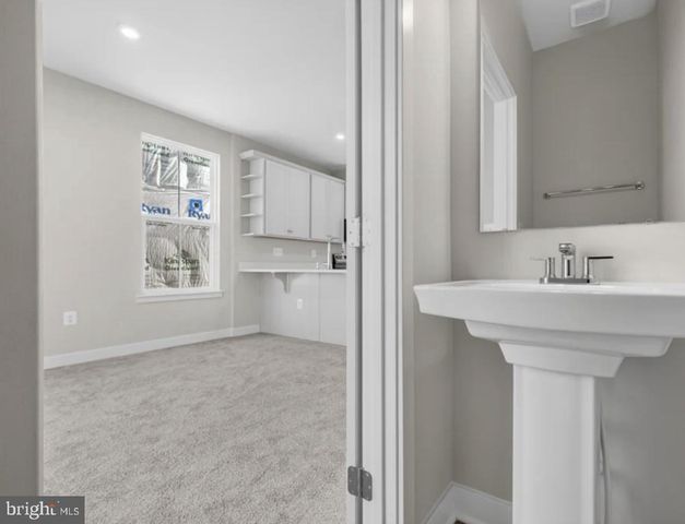 4945 DUNHAVEN DR, Fredericksburg, VA 22408