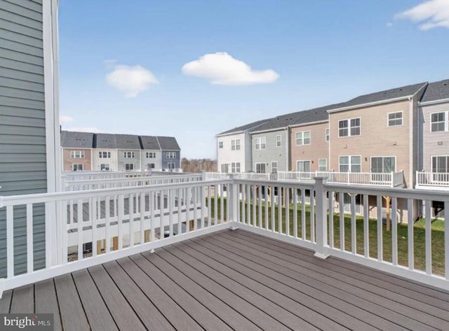 4945 DUNHAVEN DR, Fredericksburg, VA 22408