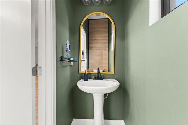 4931 Whispering Way, Fort Lauderdale, FL 33312