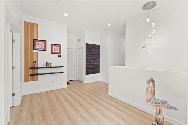 4931 Whispering Way, Fort Lauderdale, FL 33312