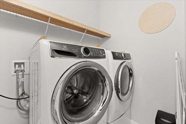 4931 Whispering Way, Fort Lauderdale, FL 33312