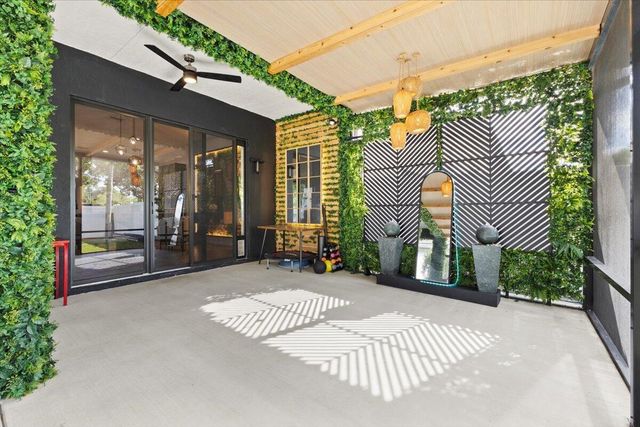 4931 Whispering Way, Fort Lauderdale, FL 33312