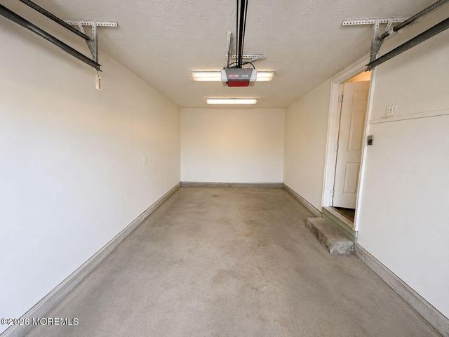 100 Myrtle Street, Lakehurst, NJ 08733