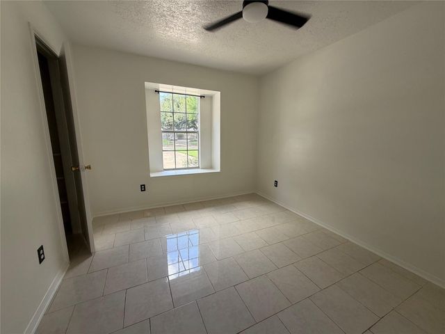14407 Locke Lane, Houston, TX 77077