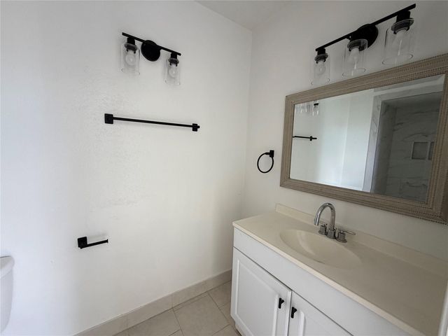 14407 Locke Lane, Houston, TX 77077
