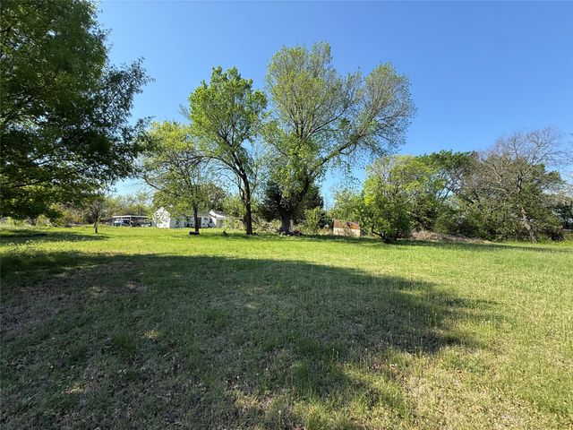 243 Walnut Street, Wilmer, TX 75172