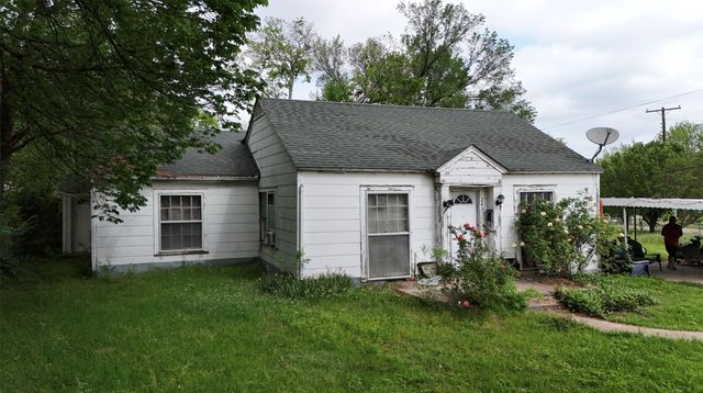 243 Walnut Street, Wilmer, TX 75172