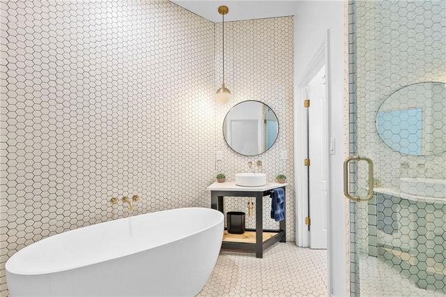 8289 Eagle Crest Drive, Rogers, AR 72756